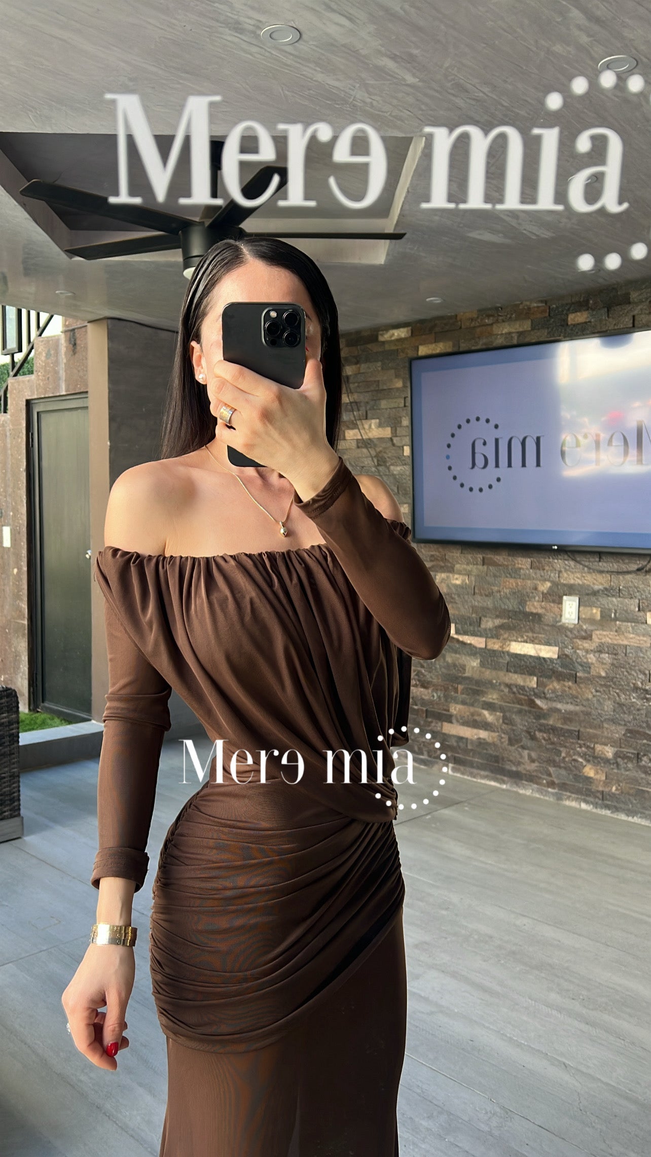 Vestido plisado malla hombros