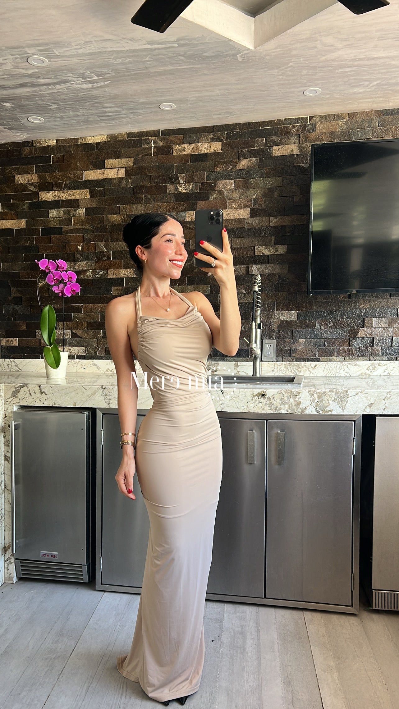 Vestido espalda v plisado