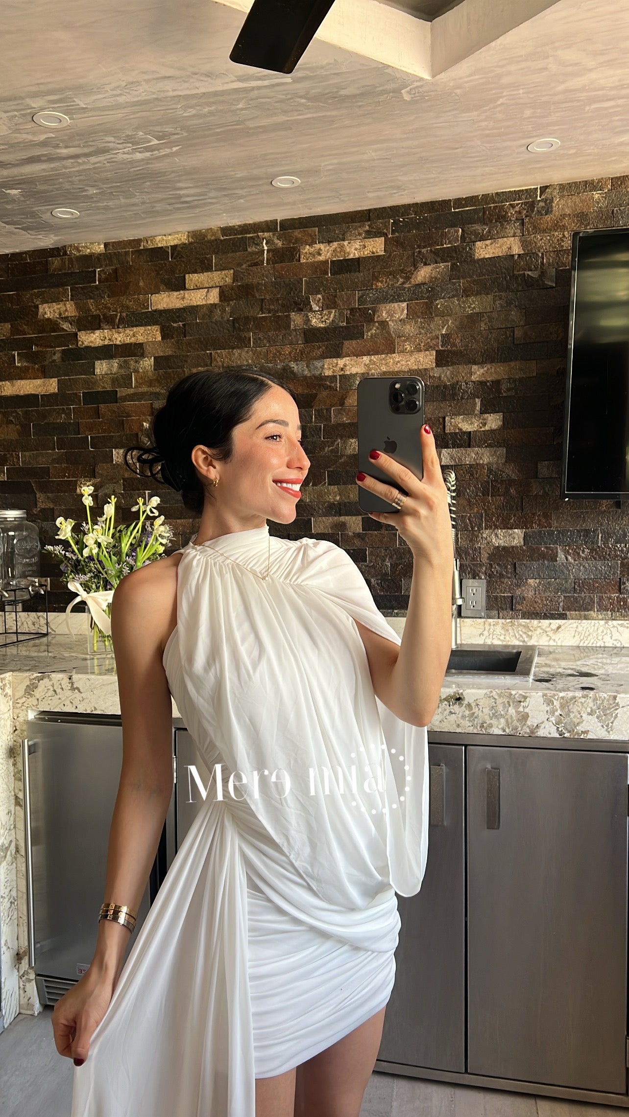 Vestido corto plisado estola