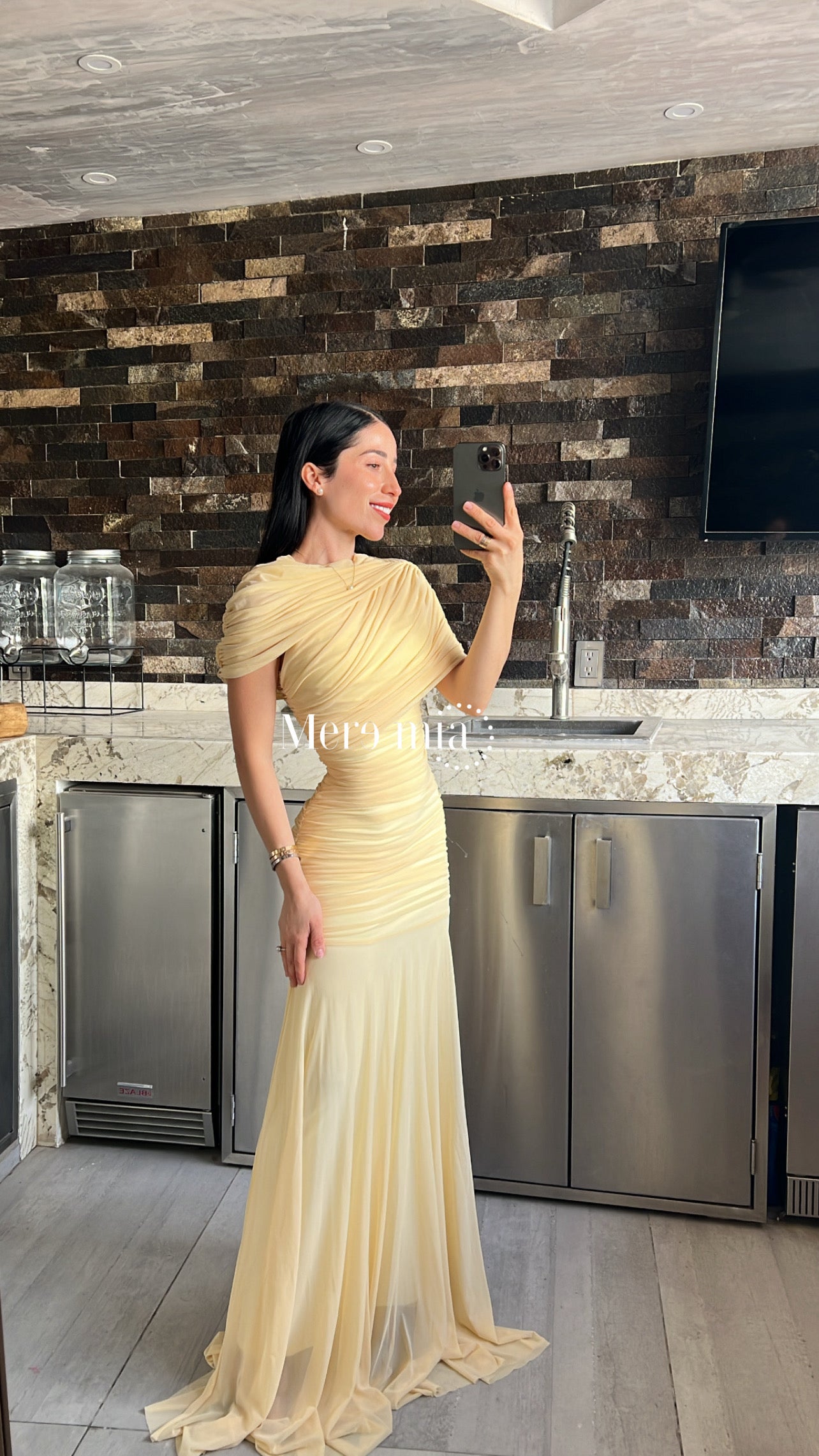 Vestido plisado chal