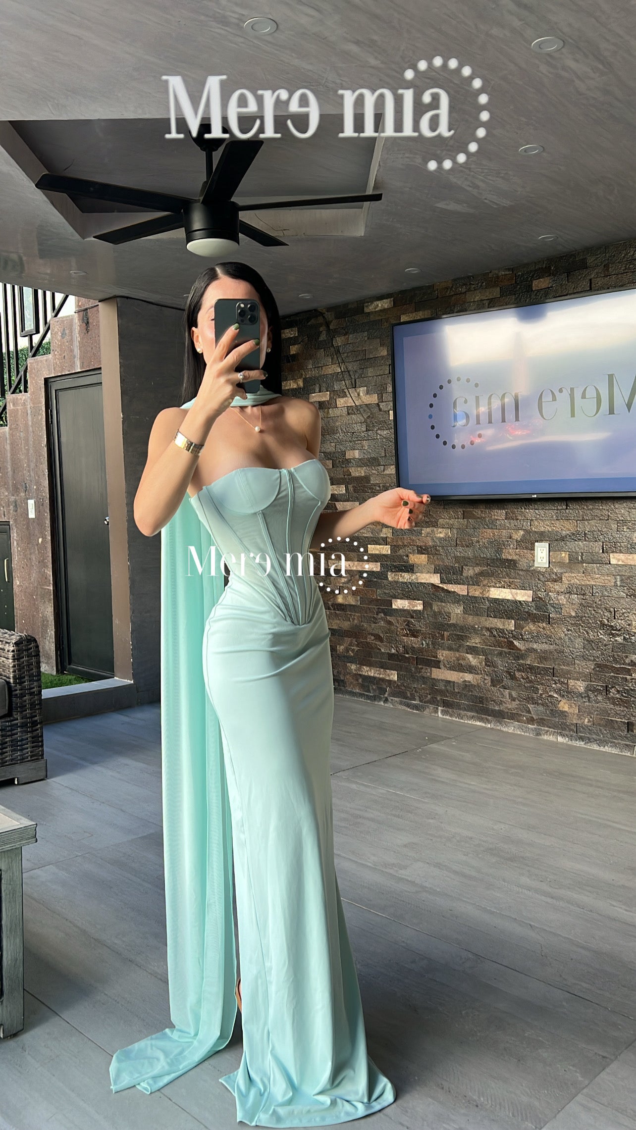 Vestido menta cuello