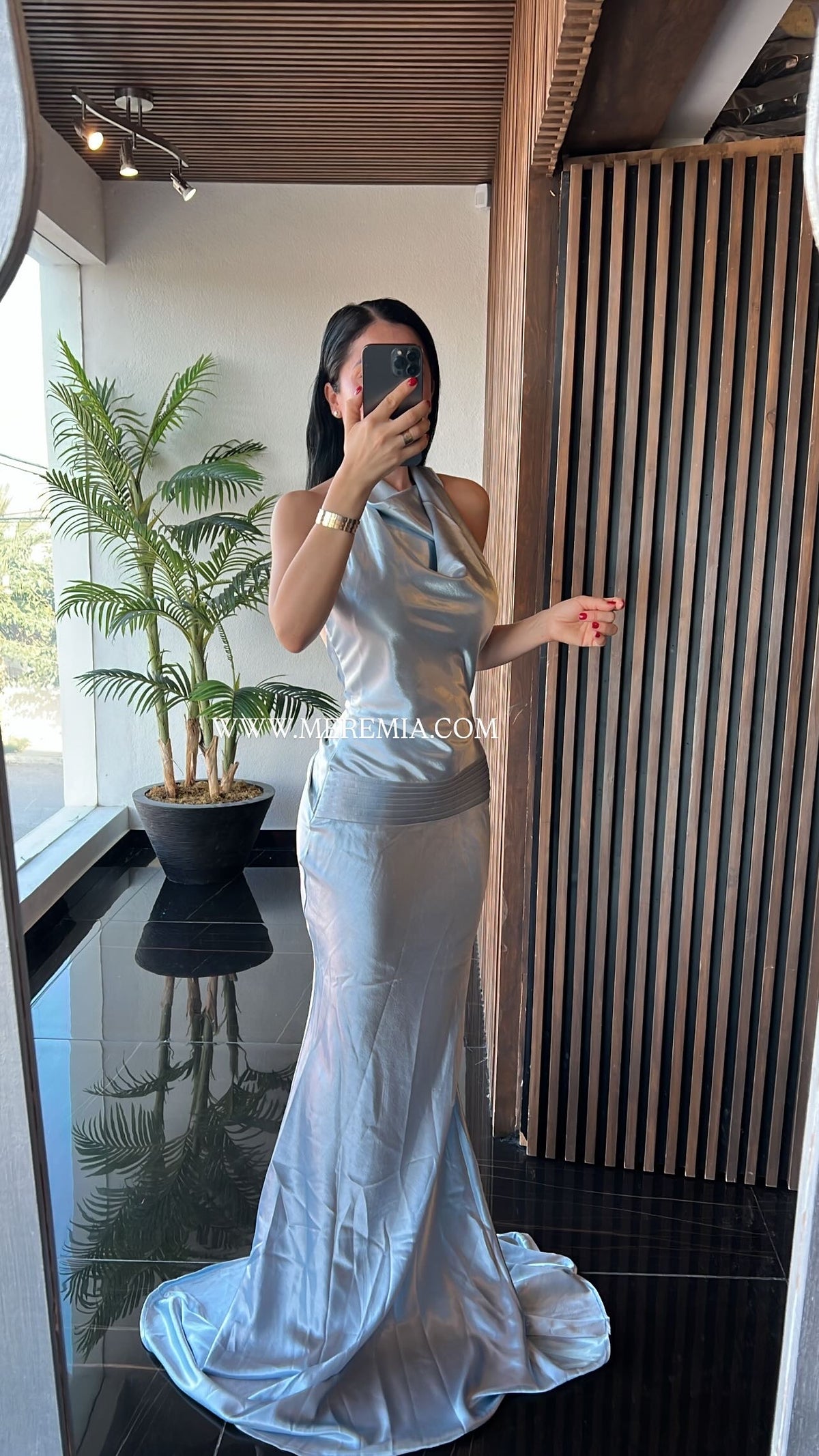 Vestido halter sat espalda