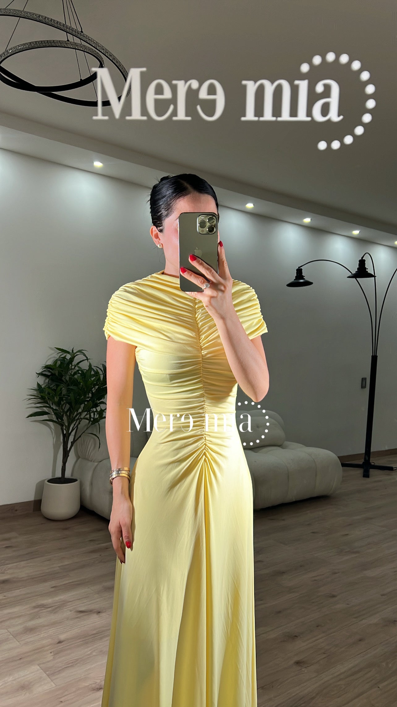 Vestido chal plisado cuello