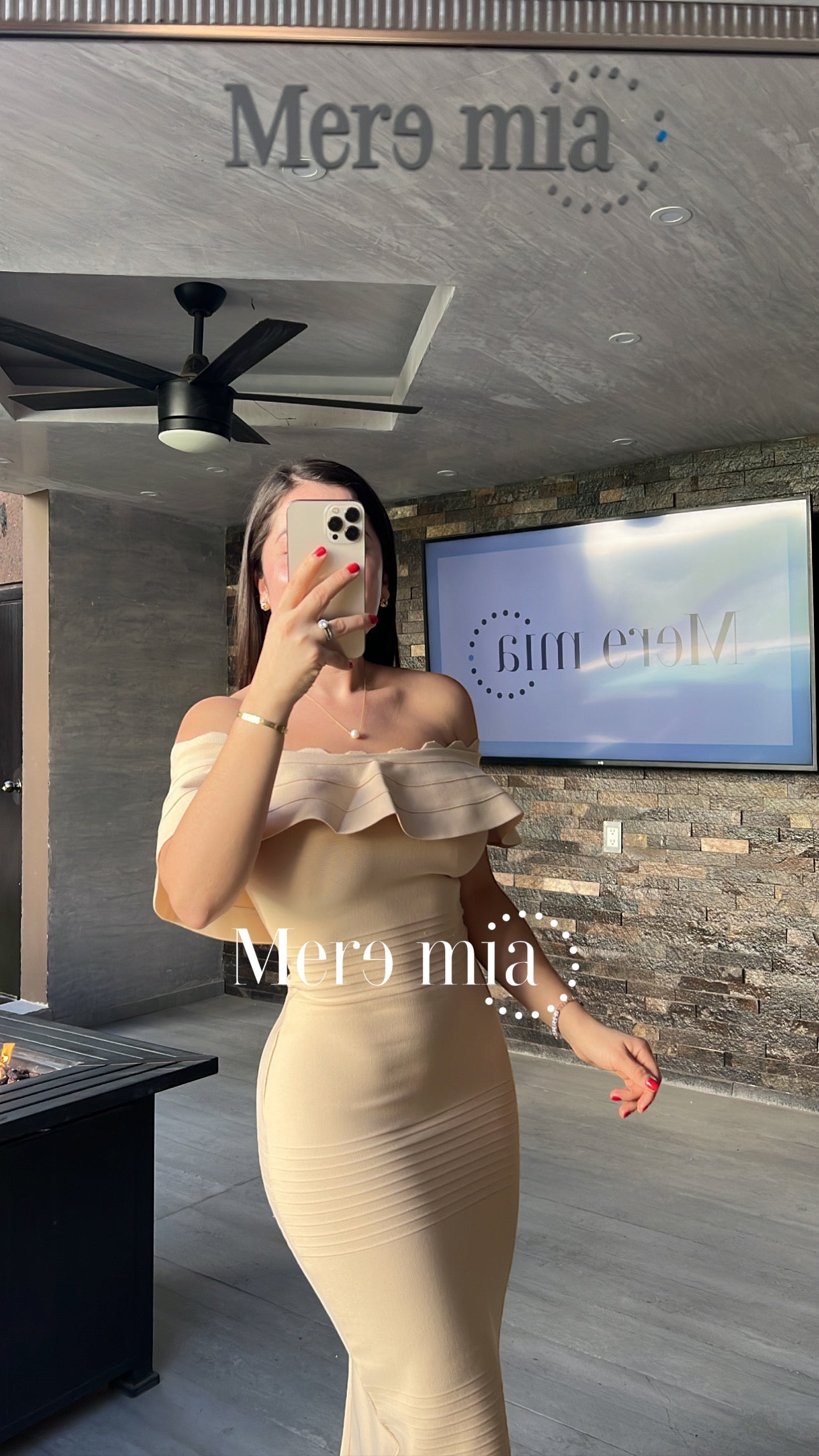 Vestido olan Ruff hombros