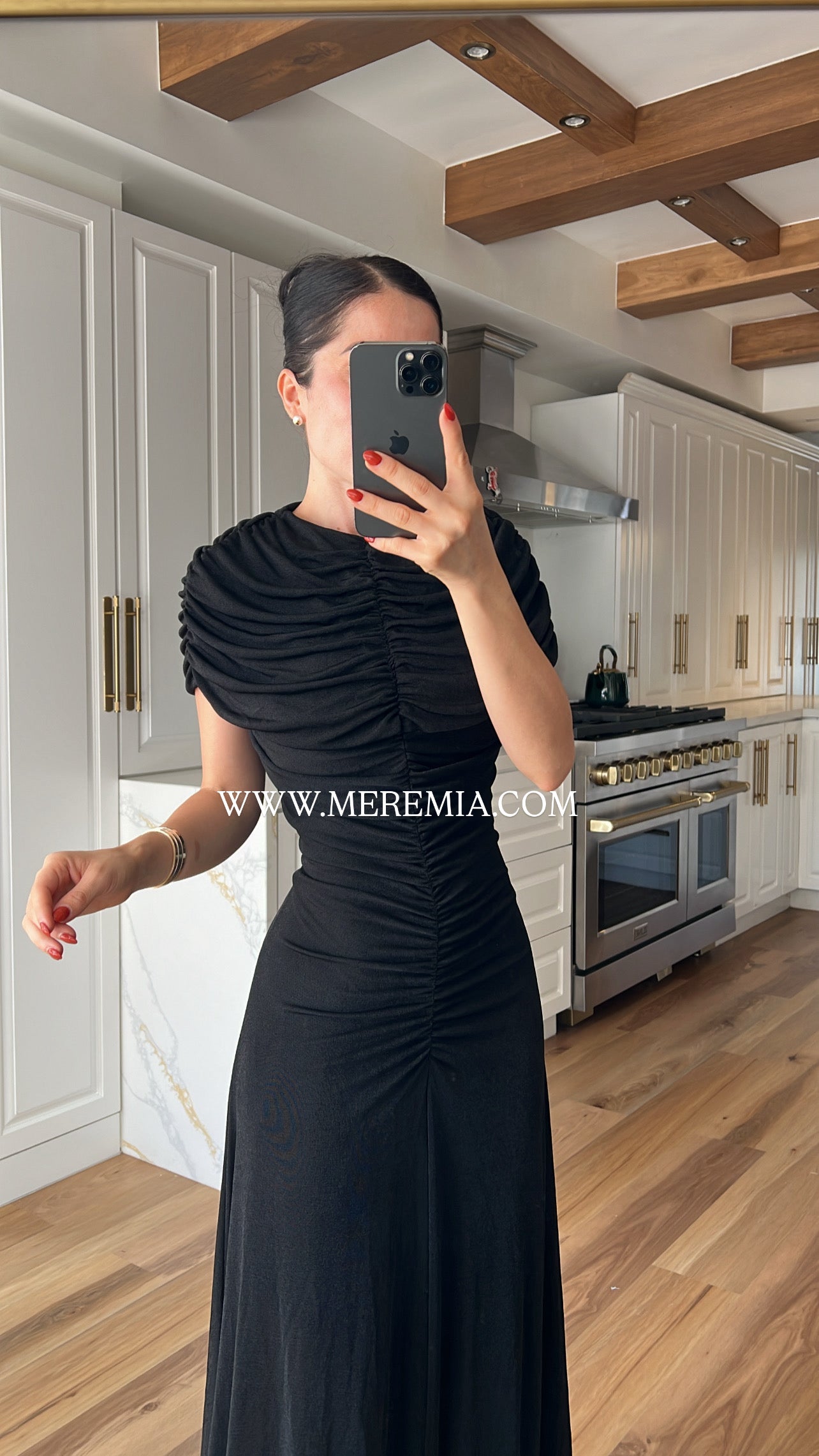 Vestido chal plisado cuello
