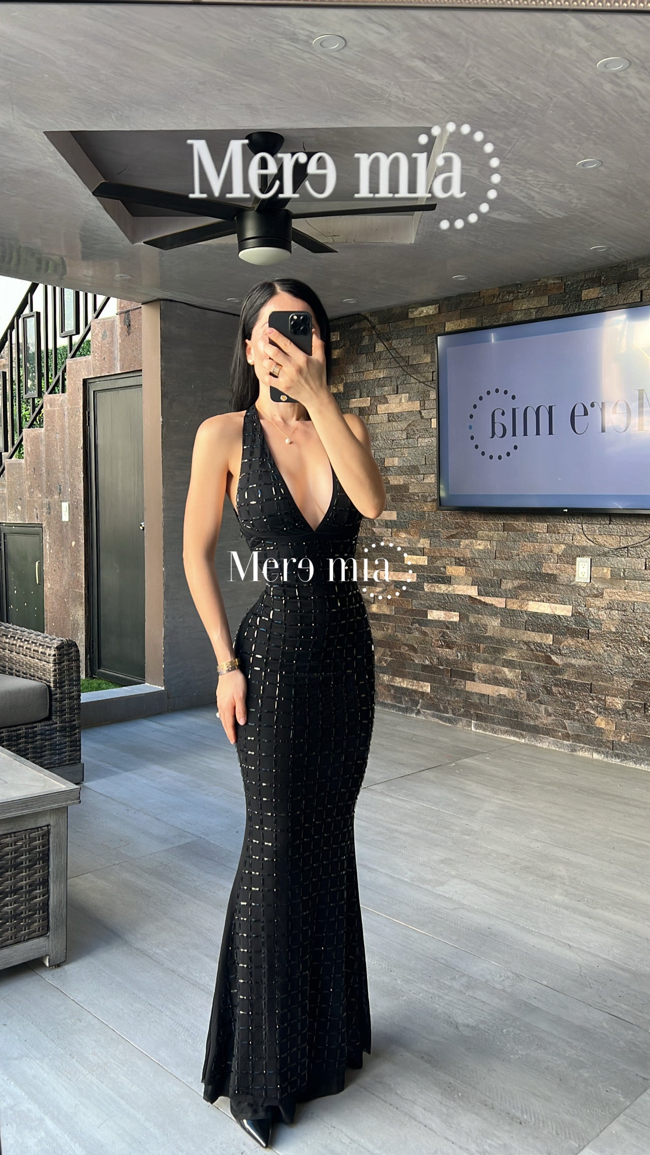 Vestido negro apl