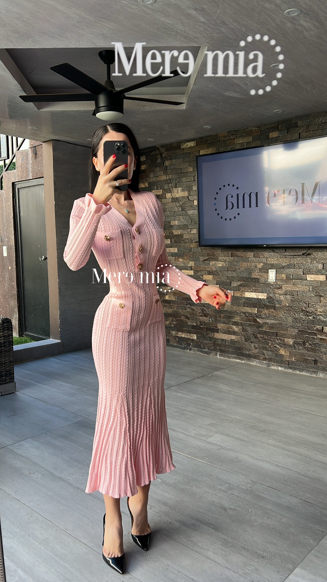 Vestido rosa botones Olanes abajo