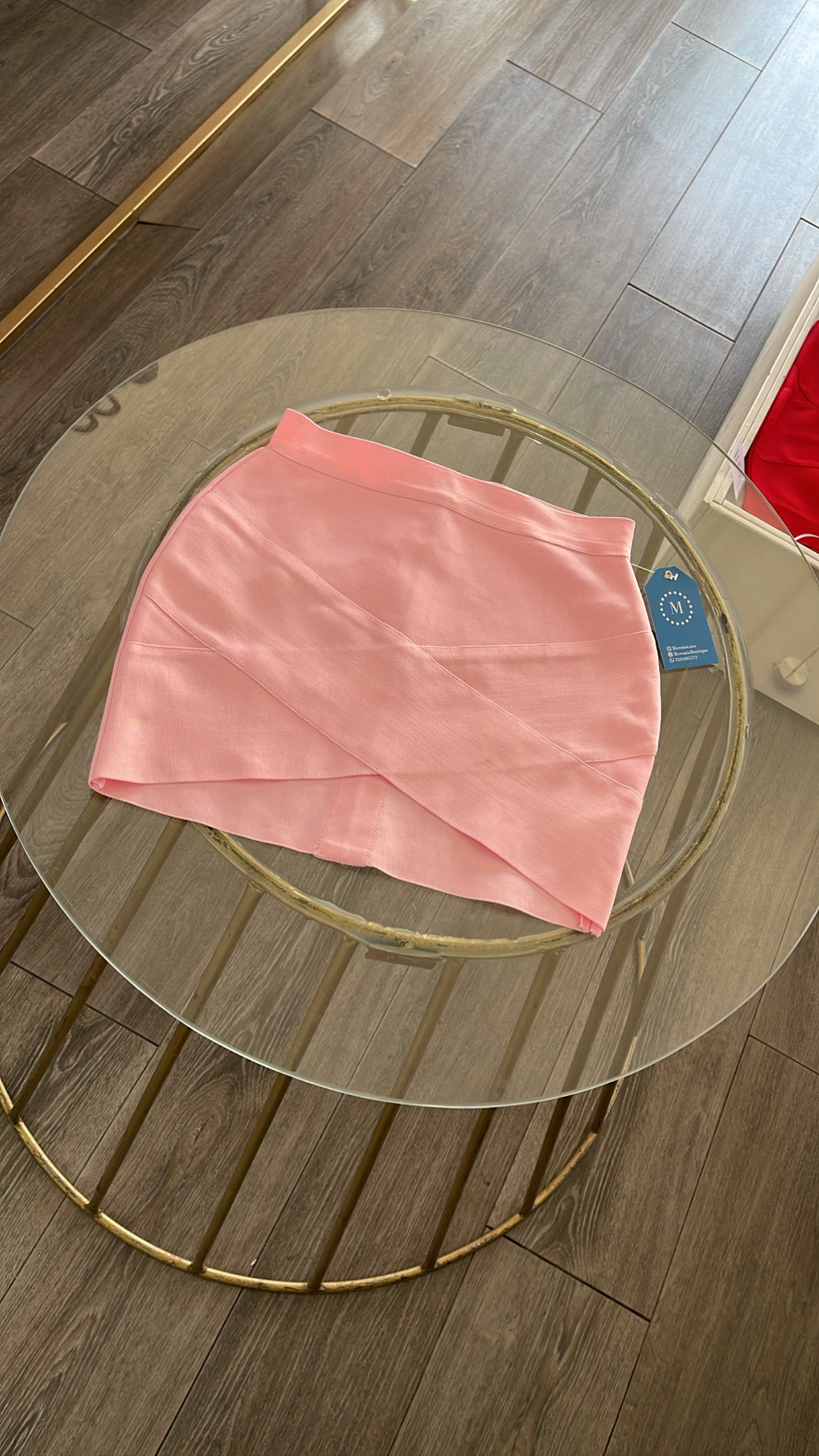 Falda rosa palo