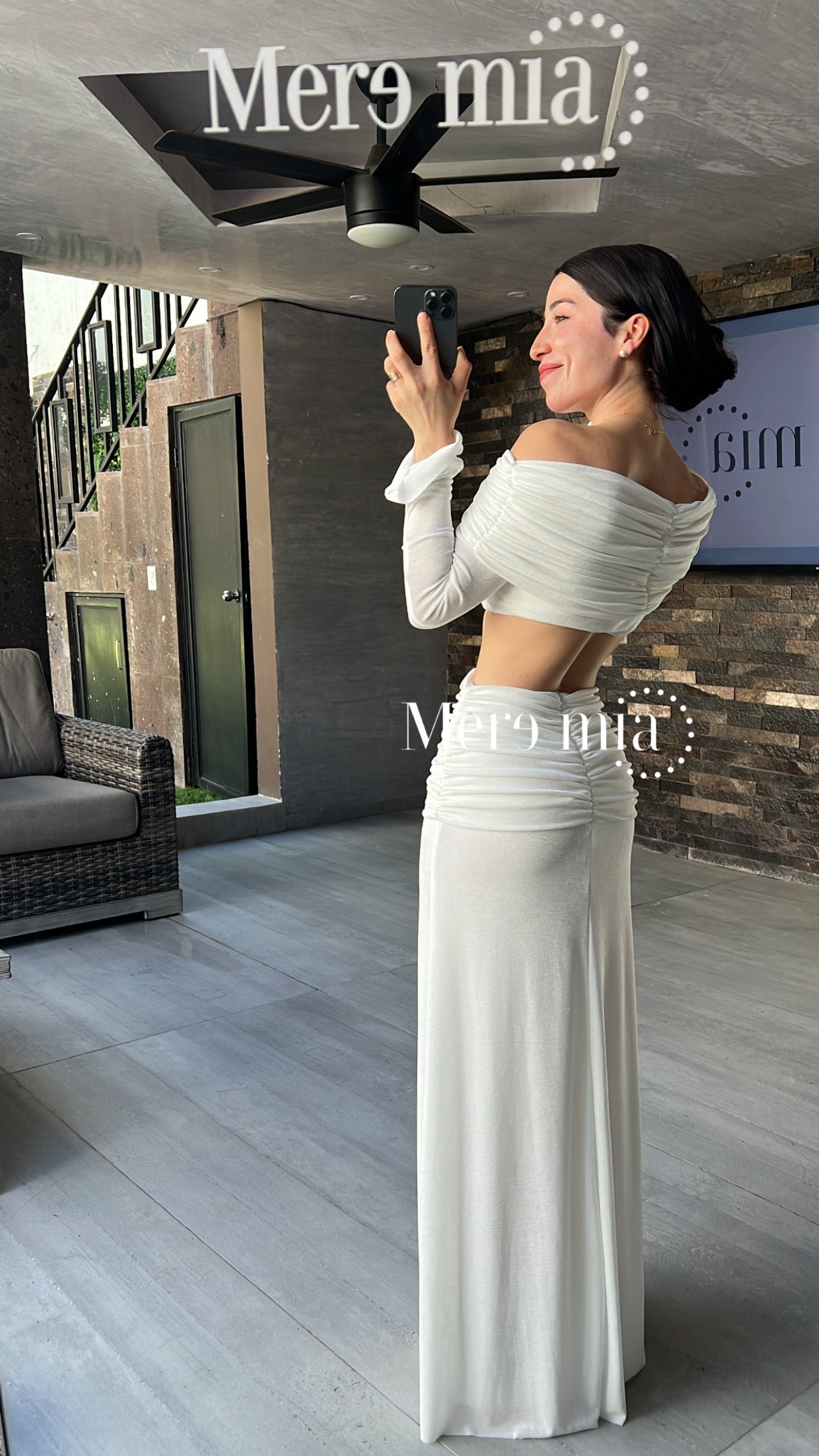 Conjunto hombros plisado largo