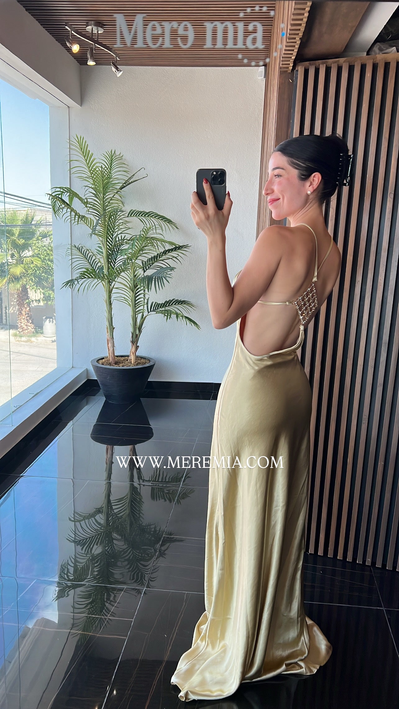 Vestido sat apl espalda