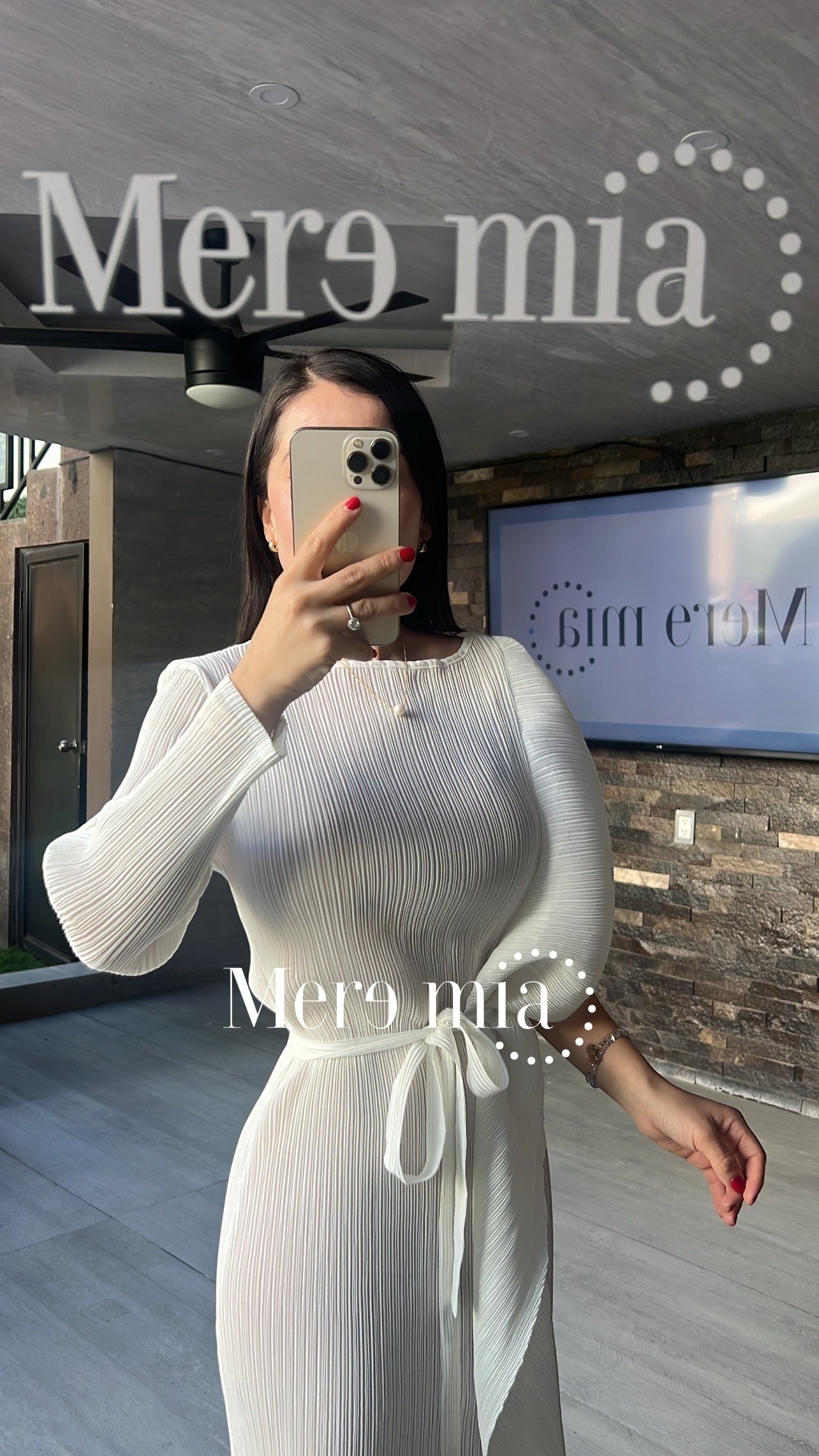 Vestido plisado escarola