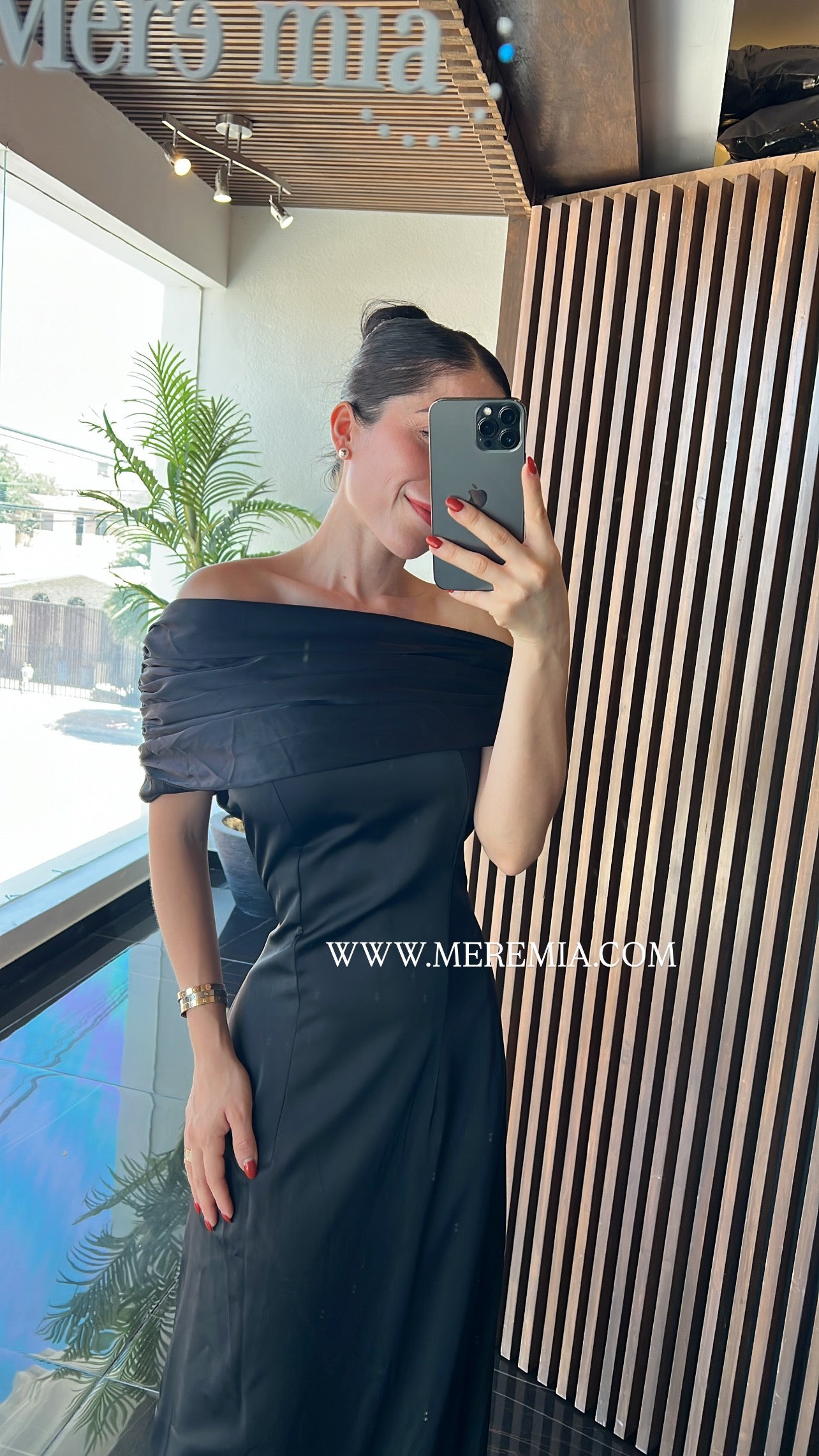 Vestido listo satin olan arriba