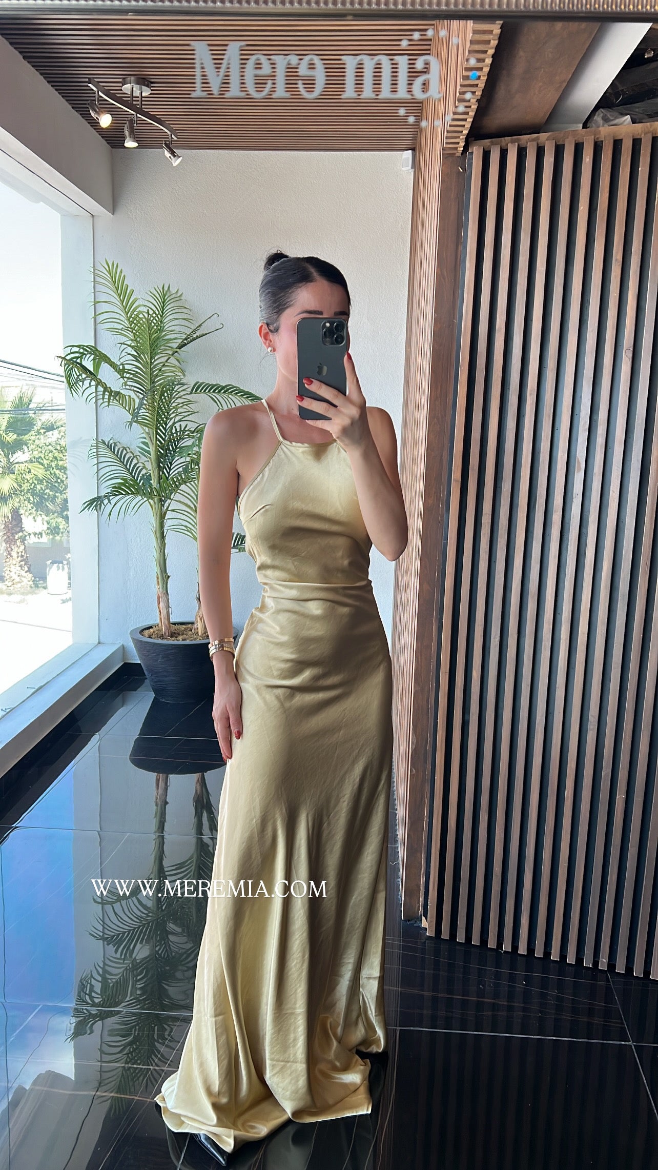 Vestido sat apl espalda