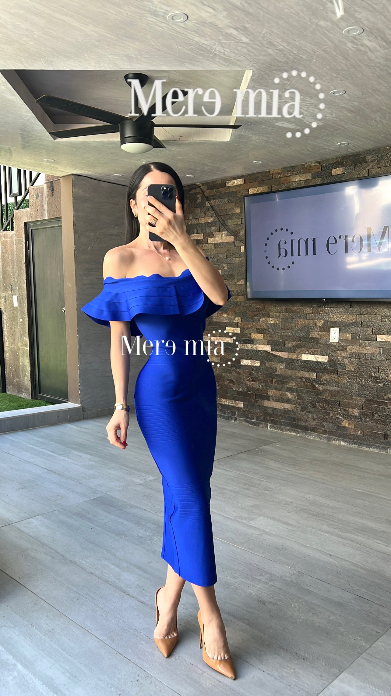 Vestido olan Ruff hombros