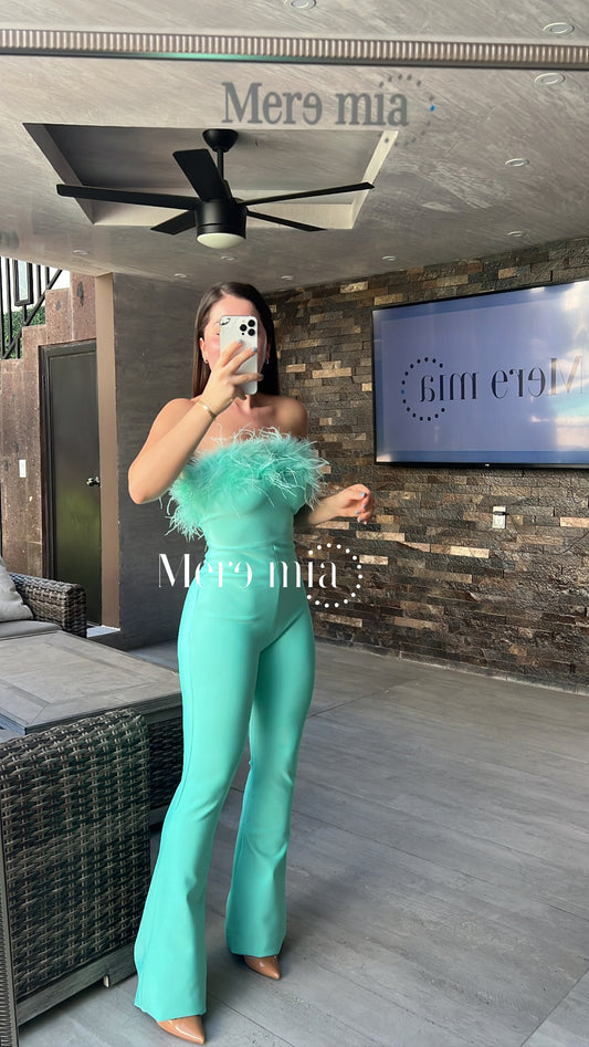 Jumpsuit aqua plumas strapples