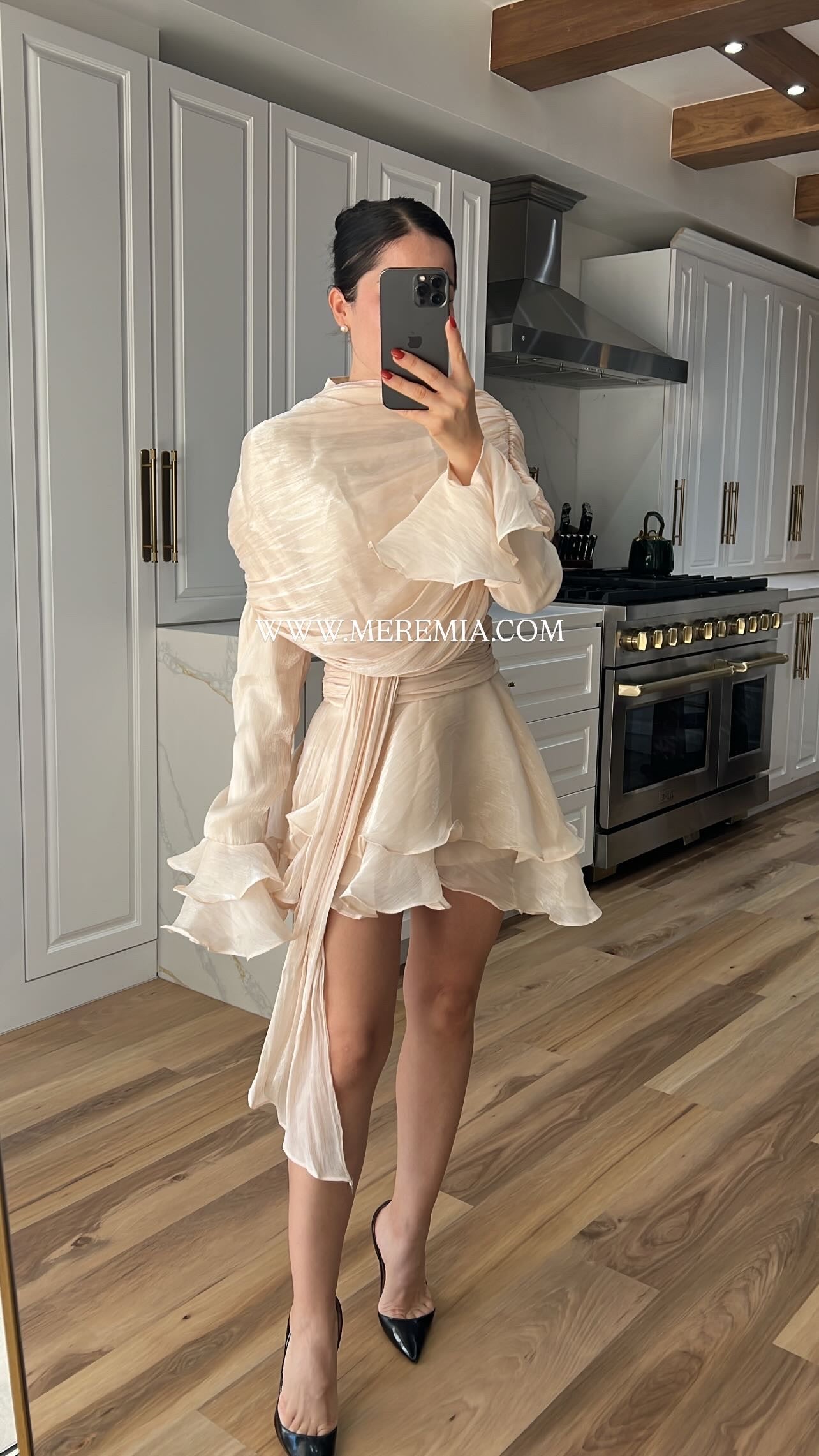 Vestido chal olanes corto