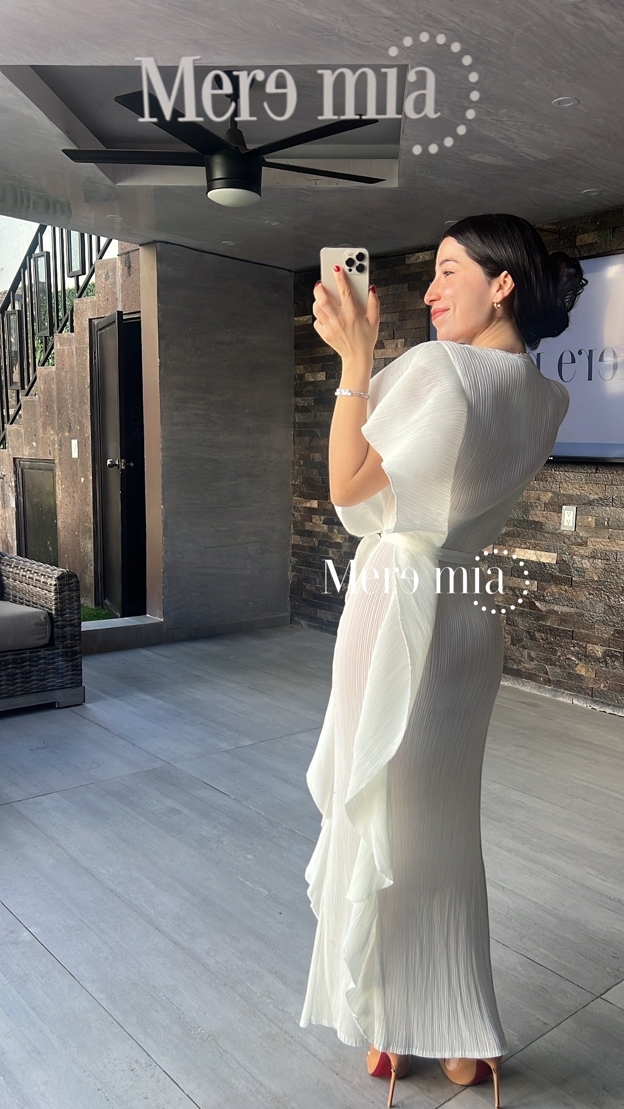 Vestido plisado escarola