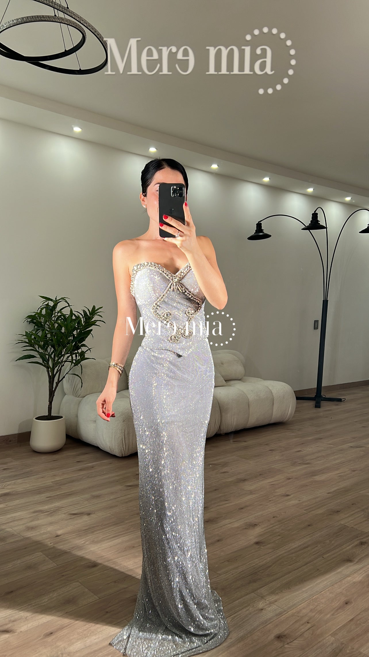 Vestido brilloso plateado