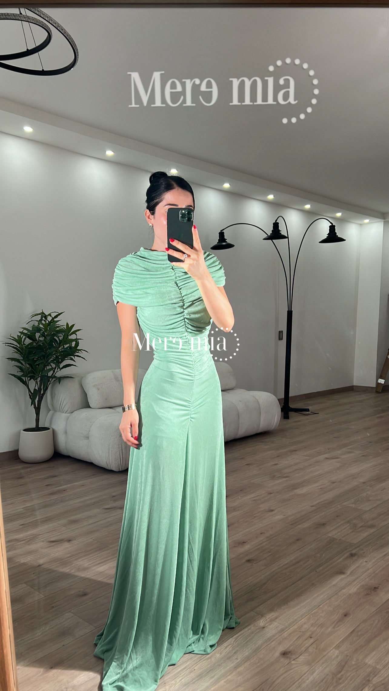 Vestido chal plisado cuello