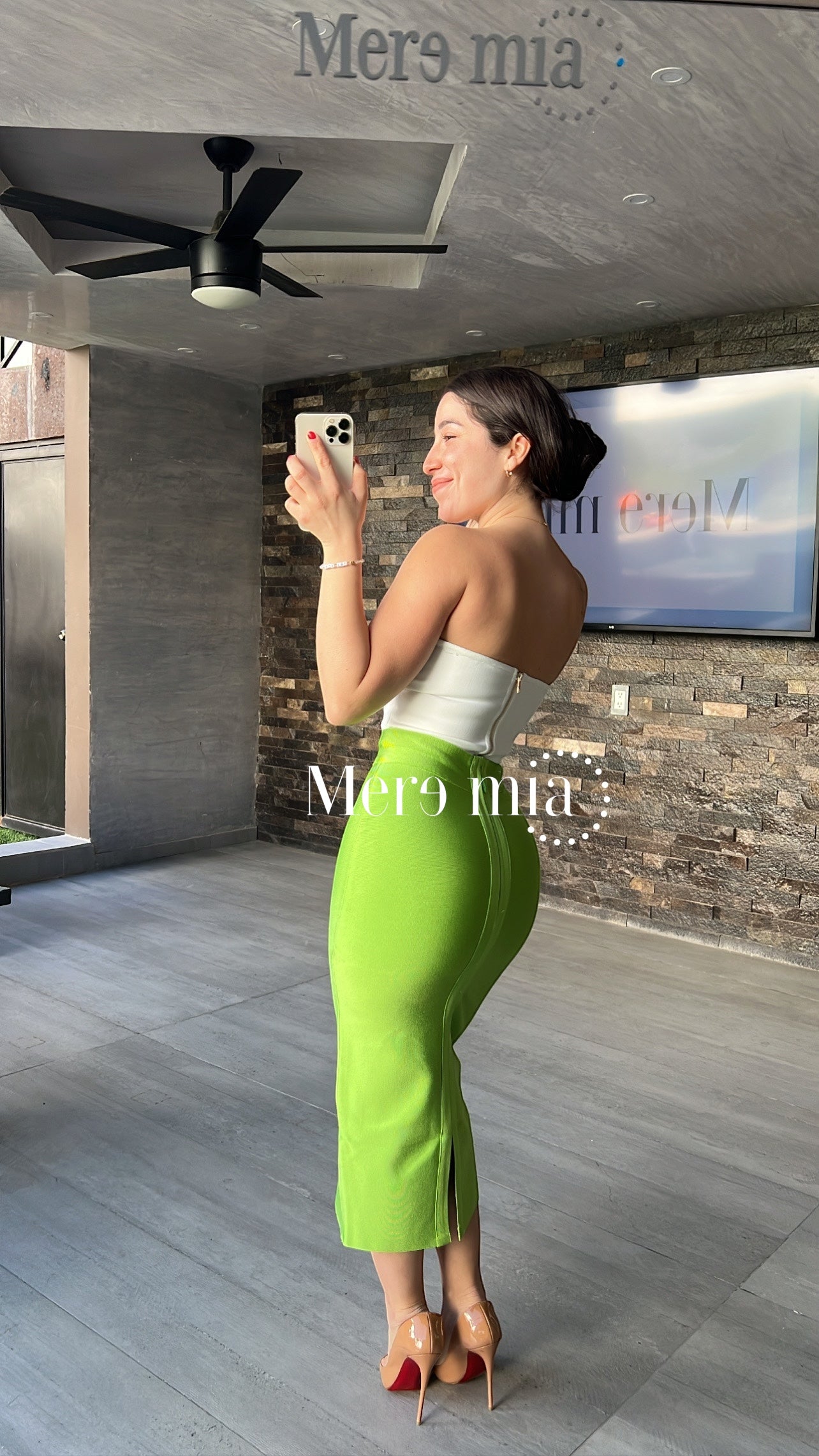 Falda verde midi