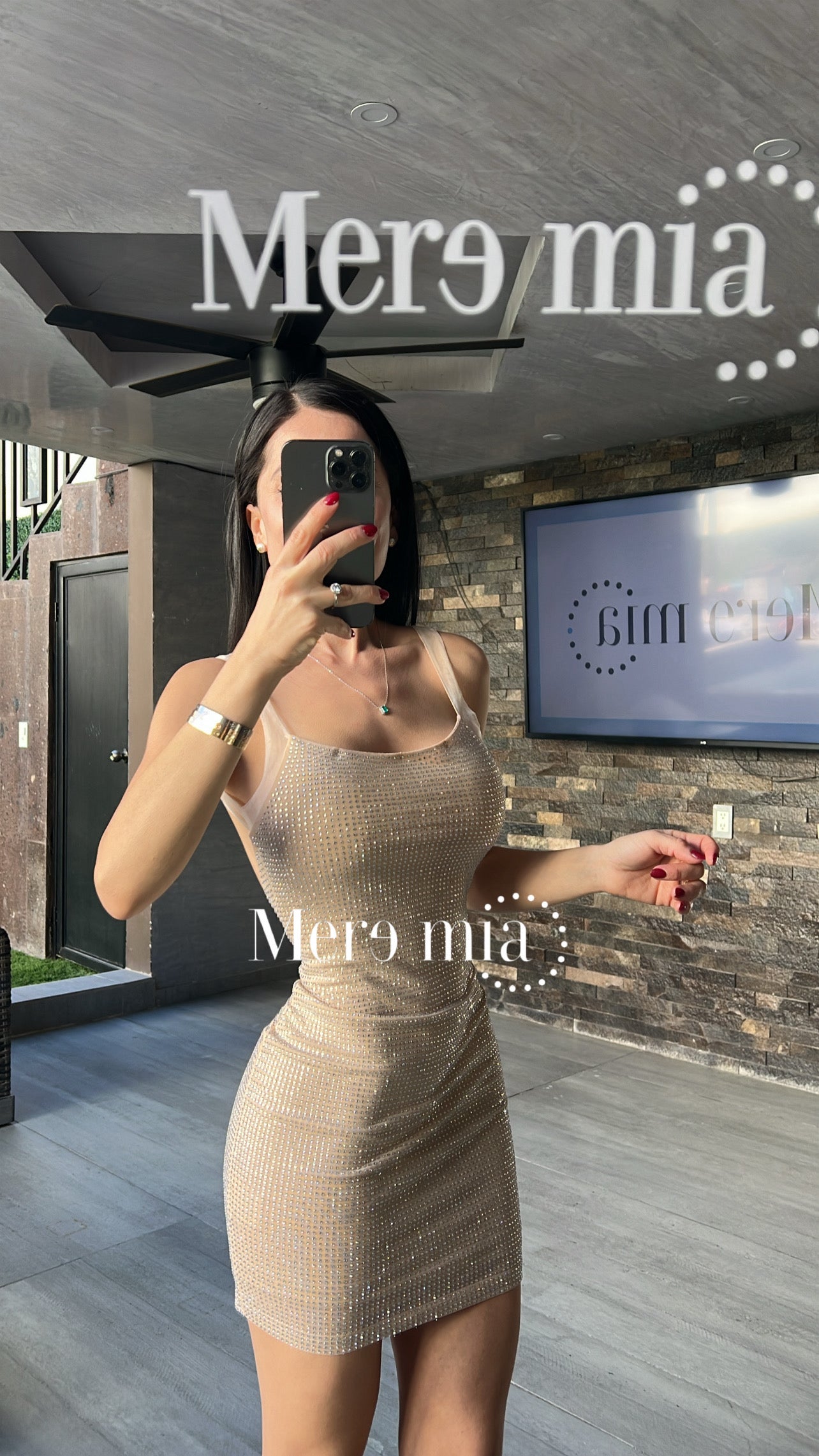 Vestido espalda puntos malla