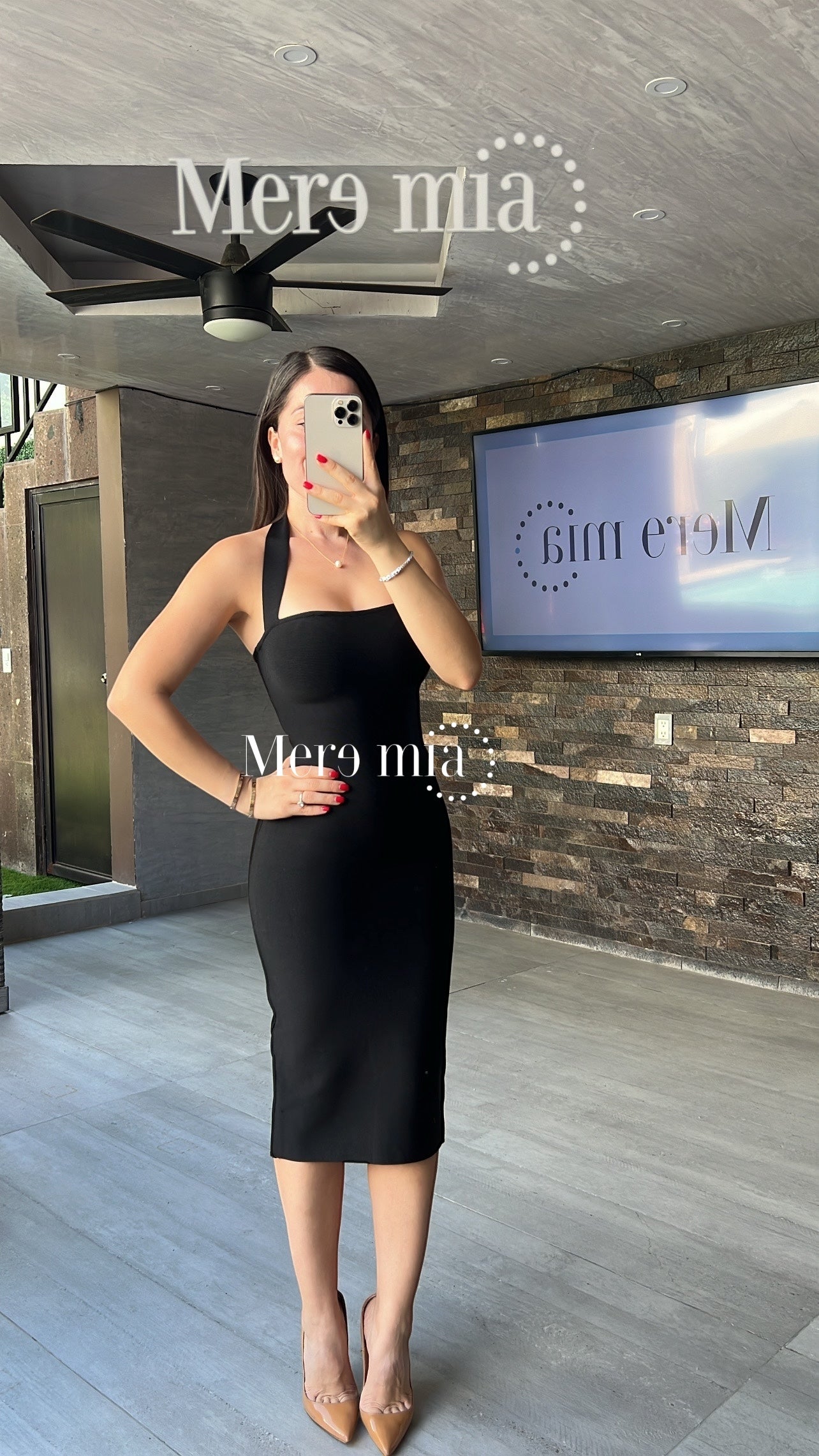 Vestido negro halter