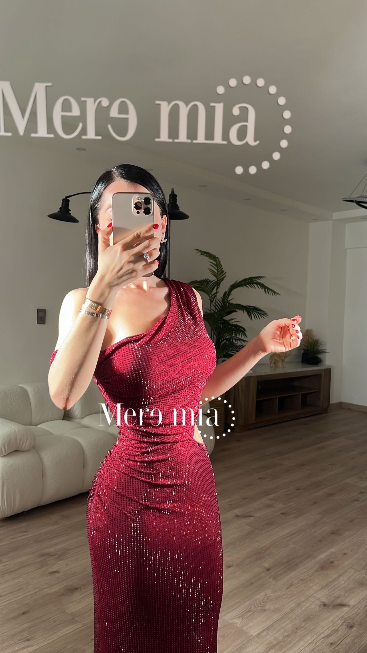 Vestido puntos hombro