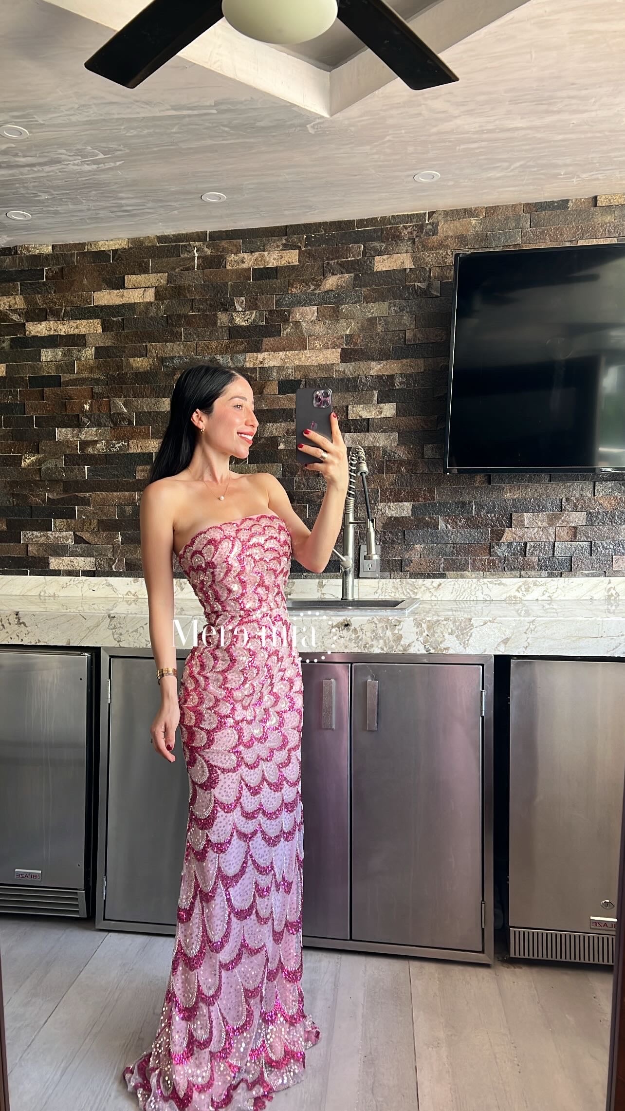 Vestido rosa pétalos lent