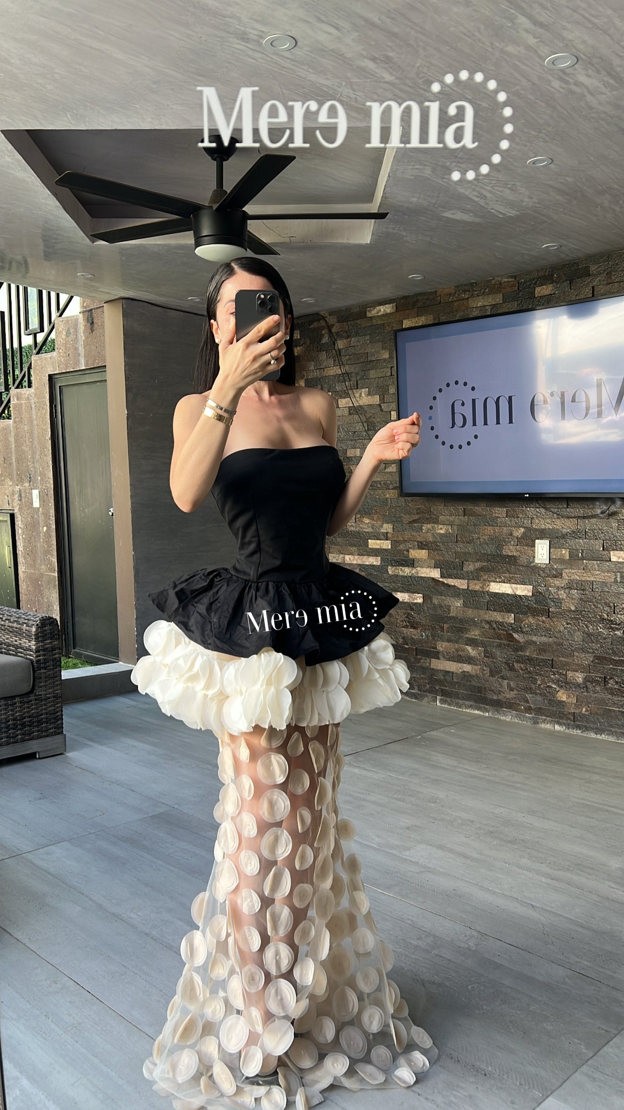 Vestido largo olanes bolas