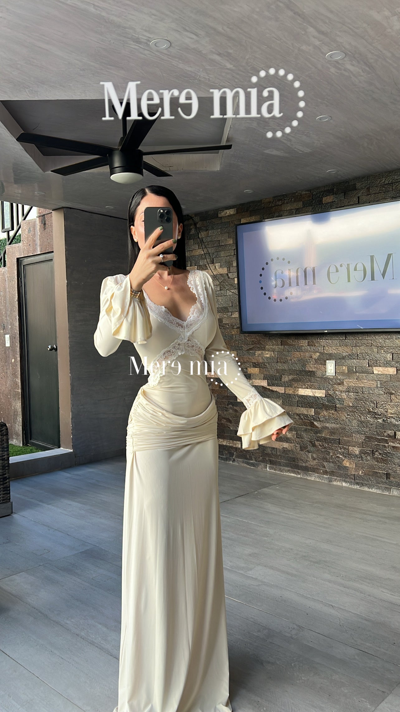 Vestido nudo encaje