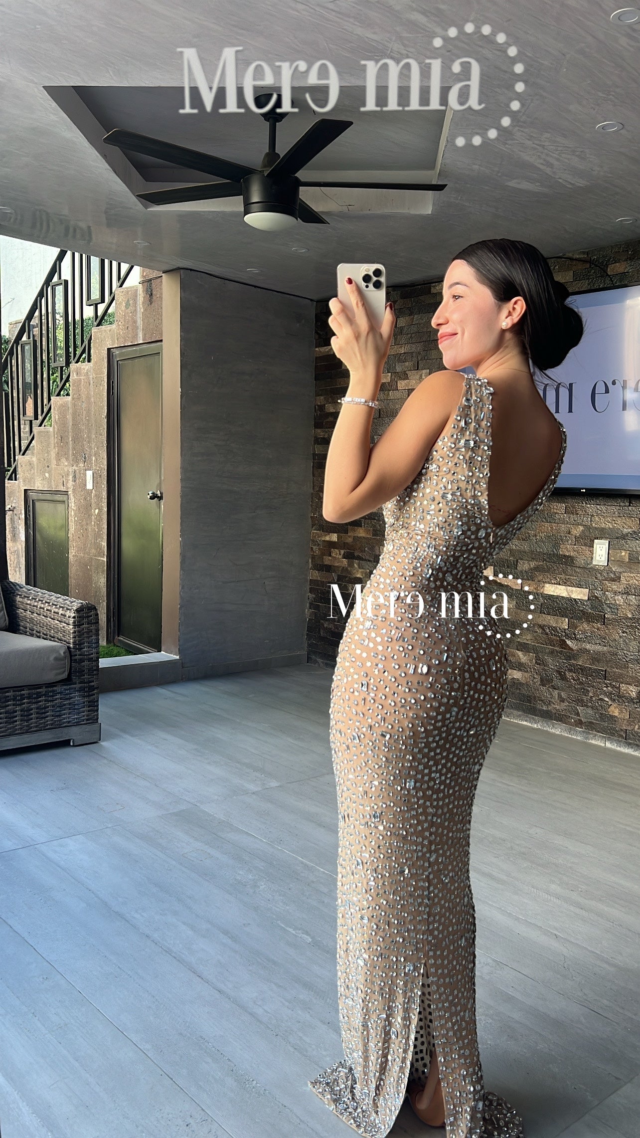 Vestido nude aplic tirantes