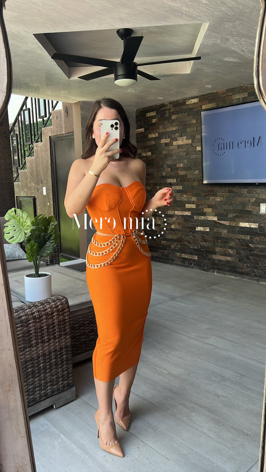 Vestido naranja strapples