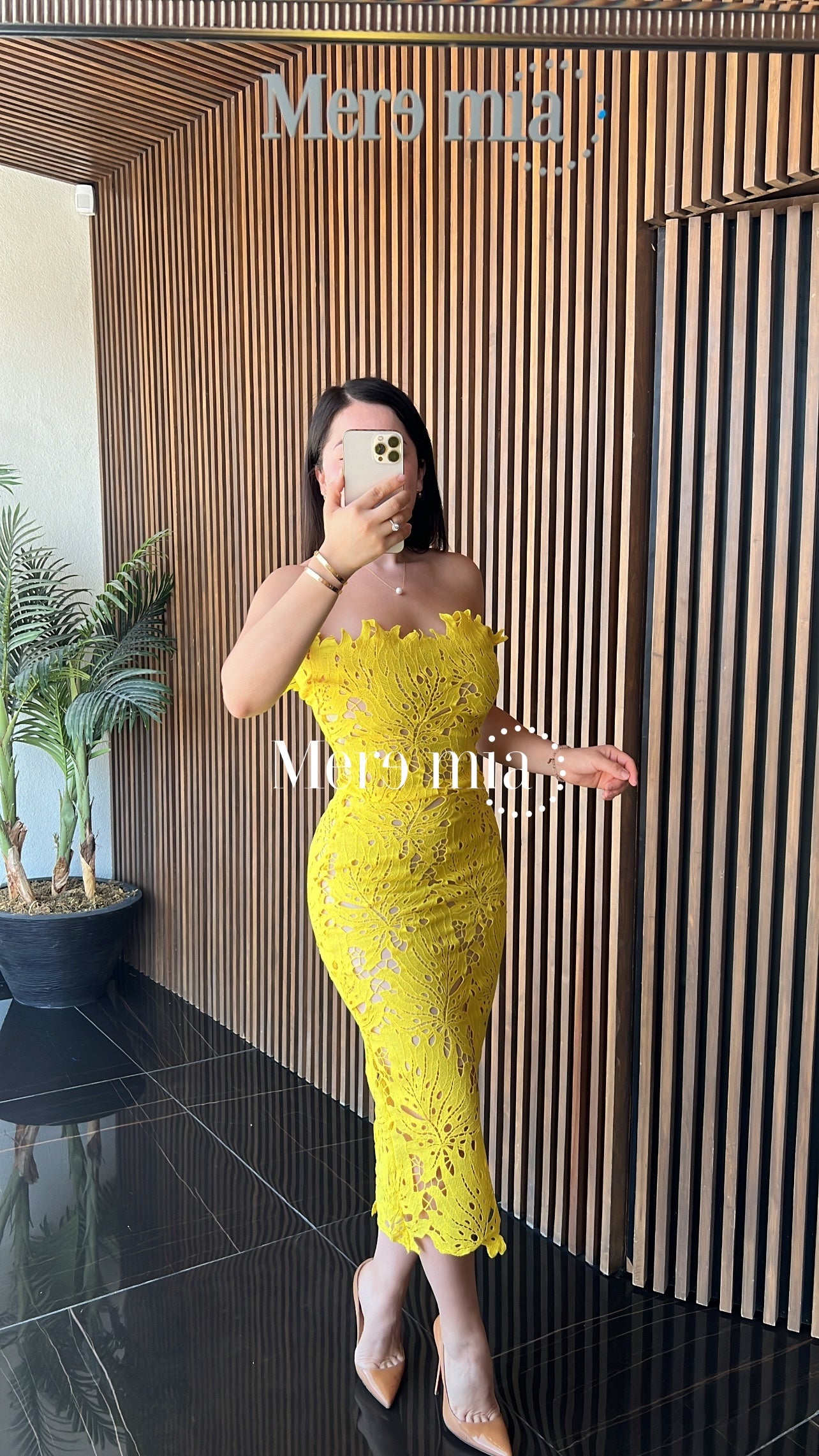 Vestido hojas amarillo