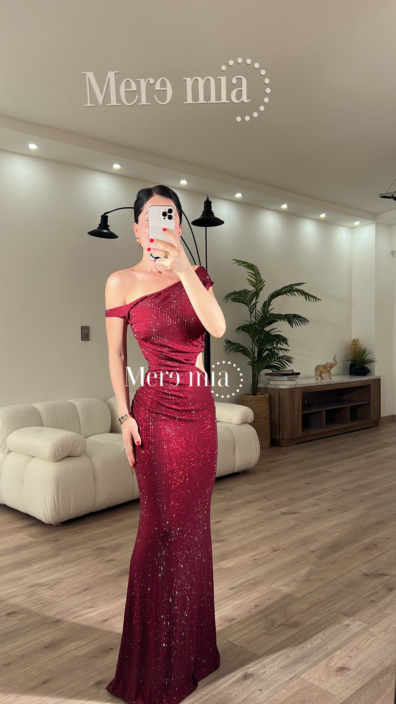 Vestido puntos hombro