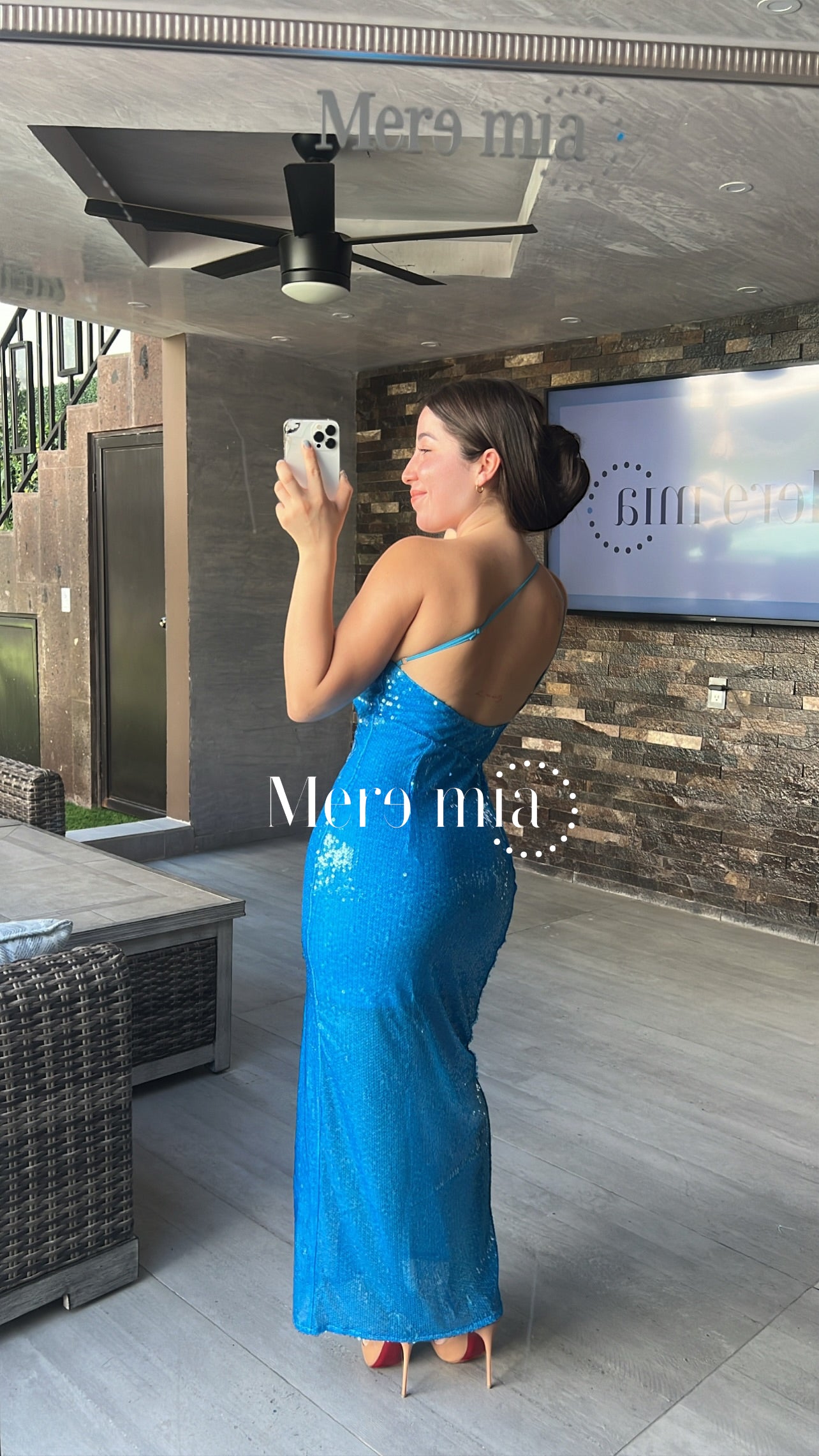 Vestido azul lentejuela midi