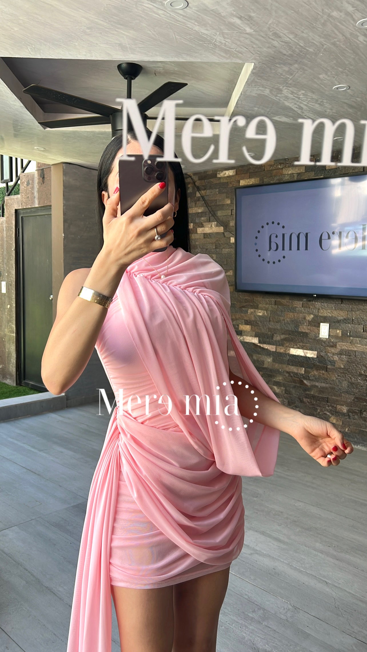 Vestido corto plisado estola