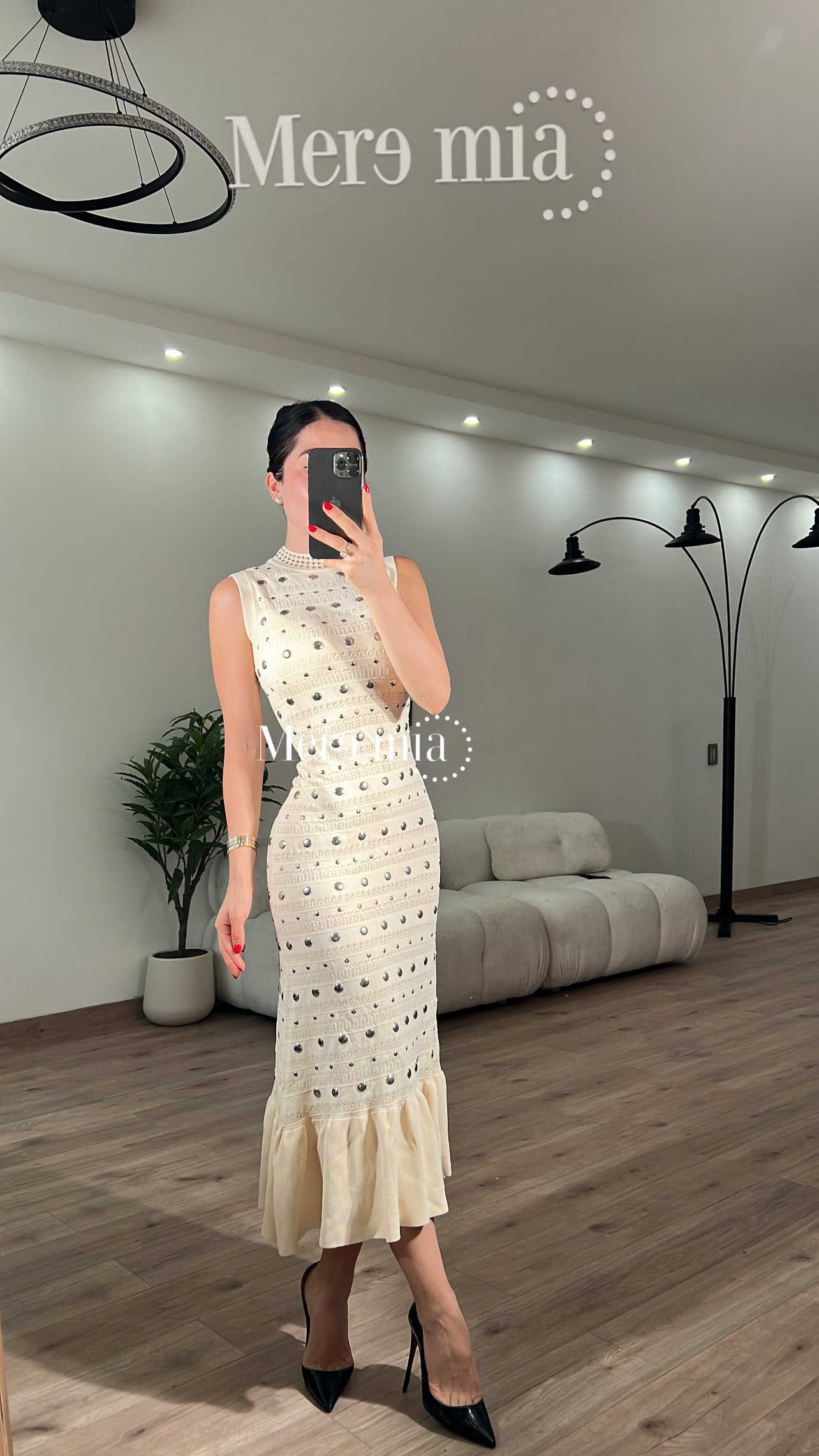 Vestido estoperoles olanes