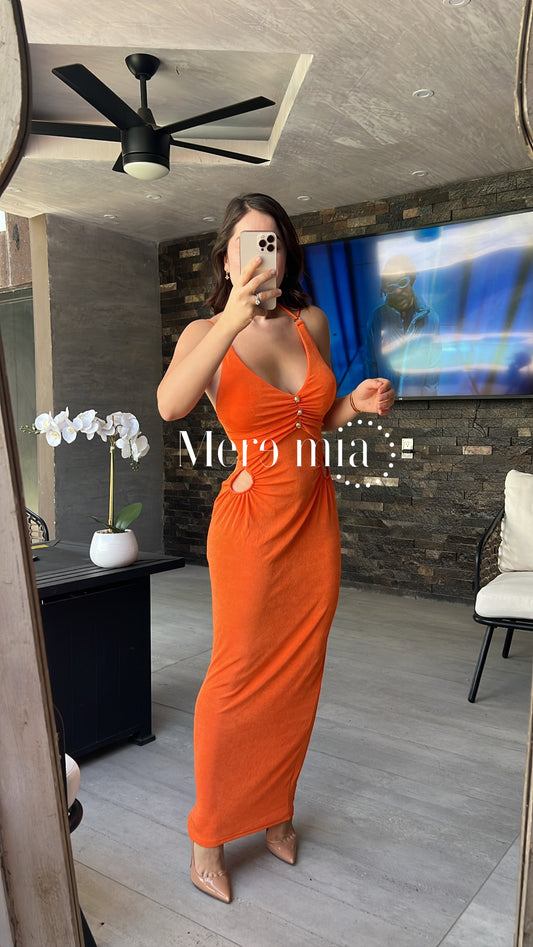 Vestido naranja con botones