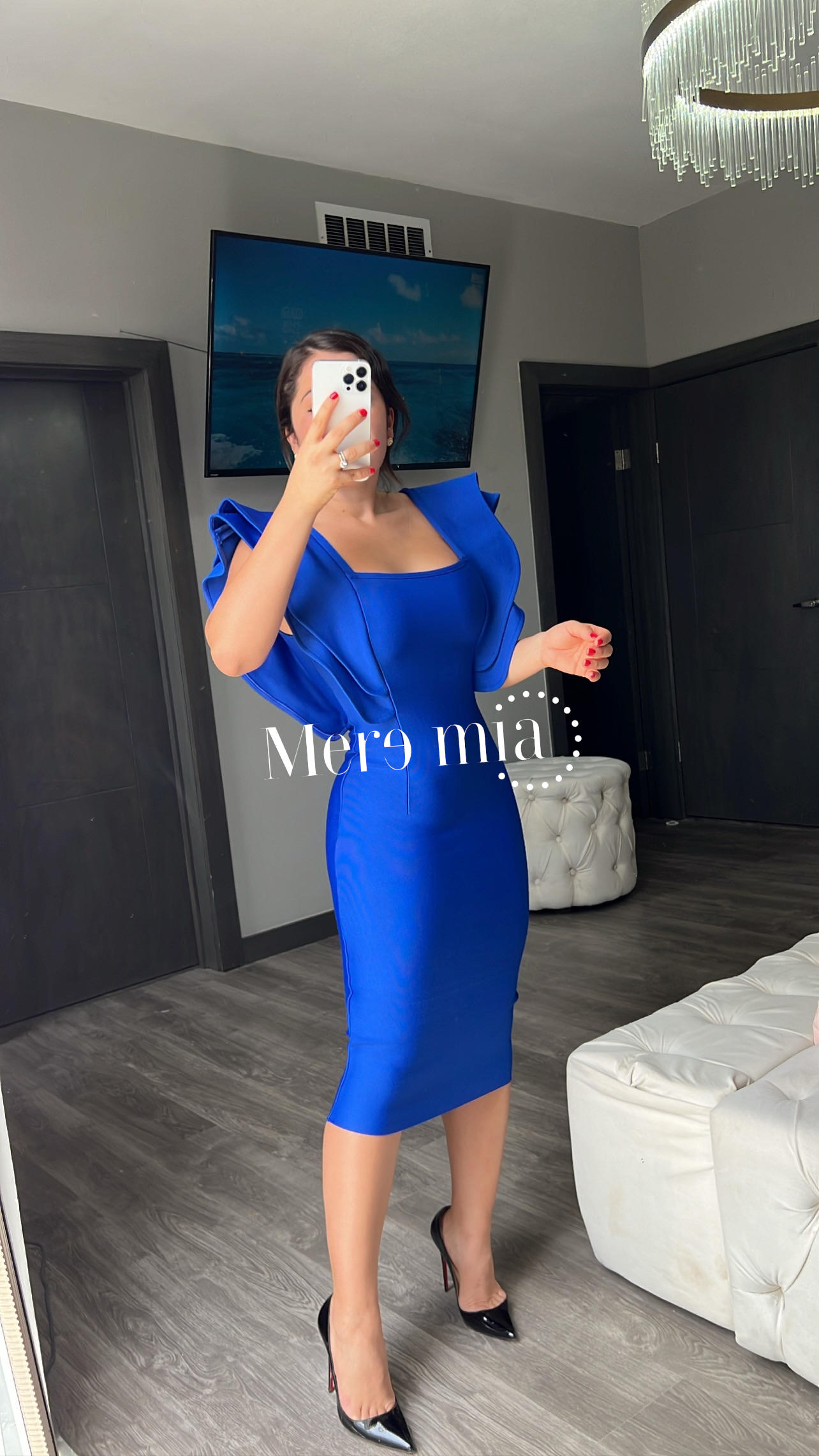 Vestido azul rey mangas