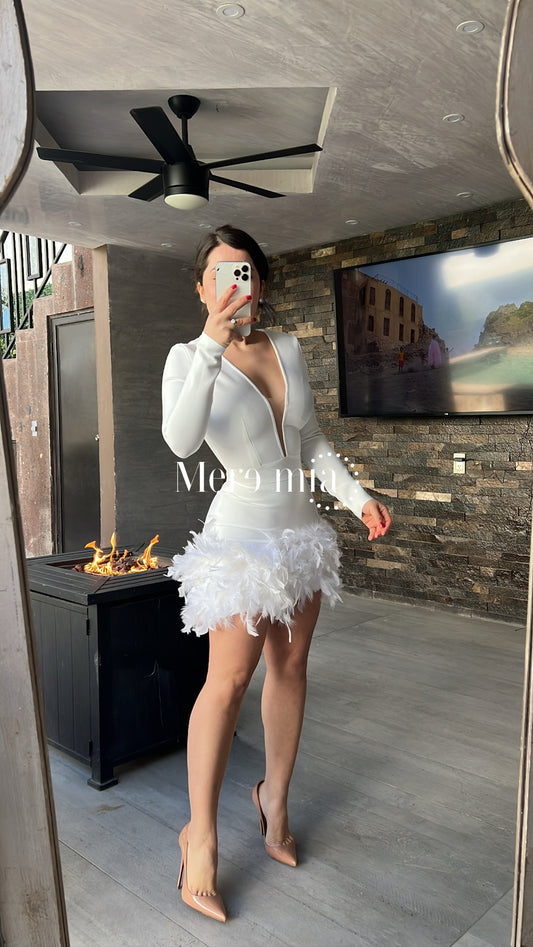 Vestido plumas blanco