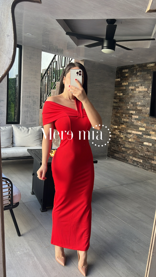 Vestido  de un hombro rojo