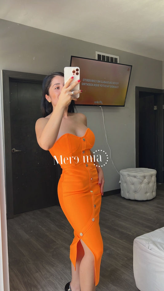 Vestido naranja straples