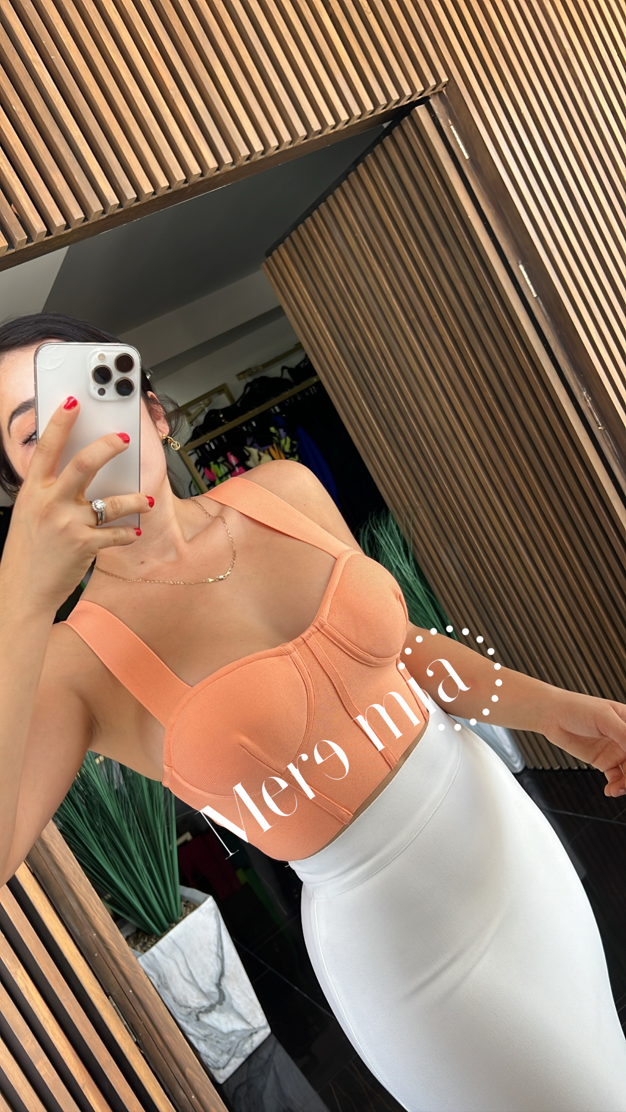 Crop top bandage naranja copas