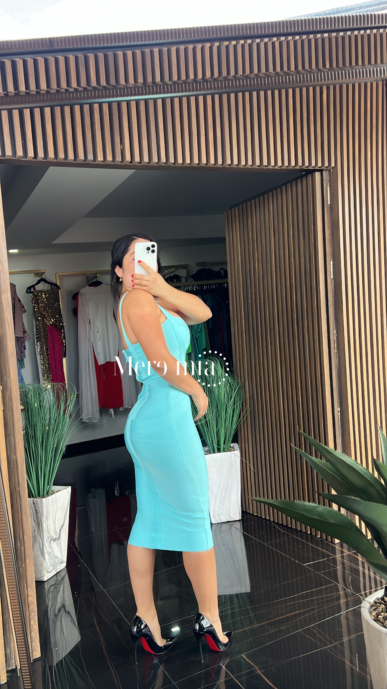 Vestido azul Aqua tirante