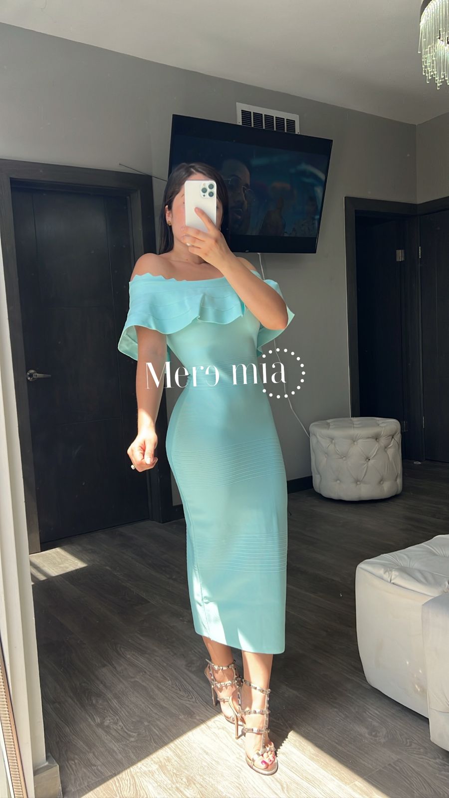 Vestido azul menta olan arriba